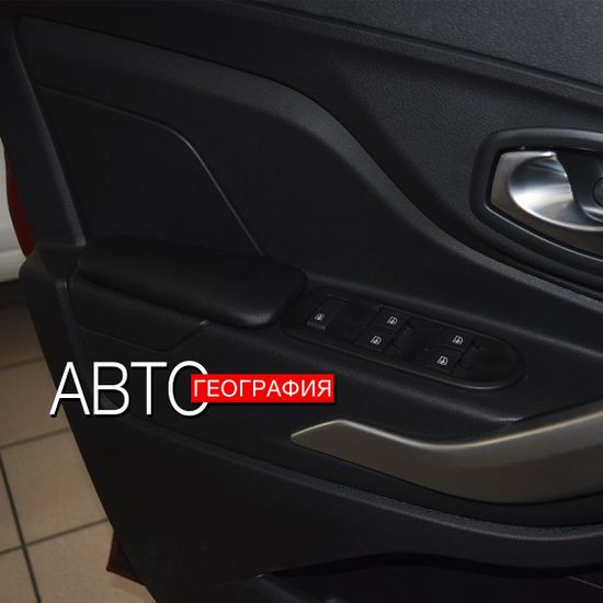 Мягкие накладки на ручки дверей Lada X-Ray Cross (2018-наст. время) из экокожи