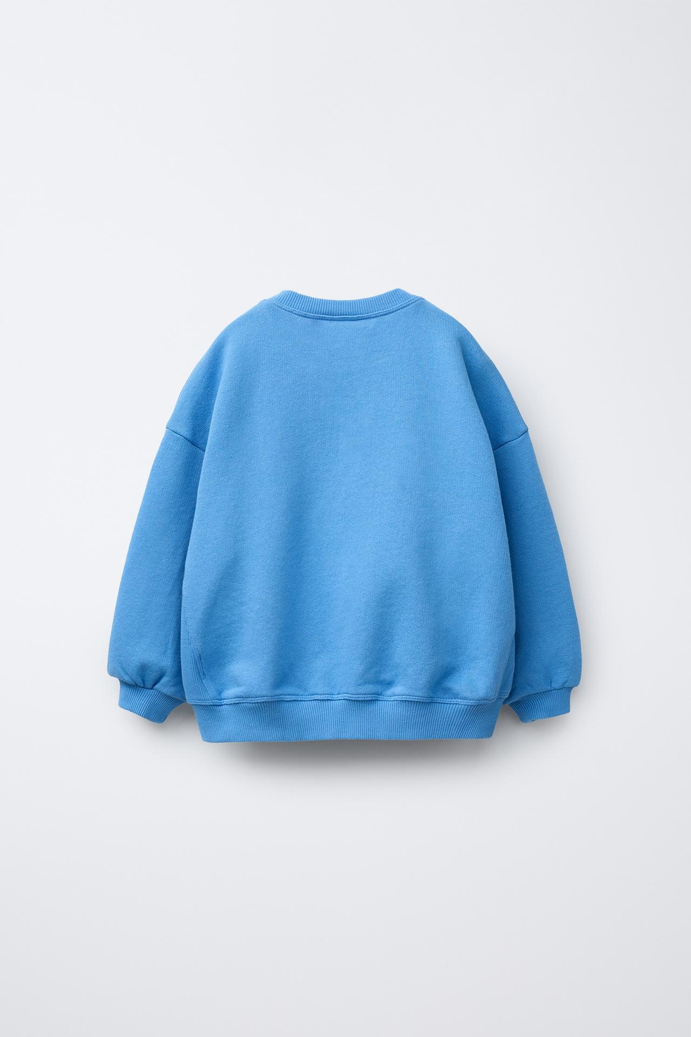 ZARA ТОЛСТОВКА С РЕЛЬЕФНОЙ НАДПИСЬЮ, ЛИНЯЛЫЙ СИНИЙ