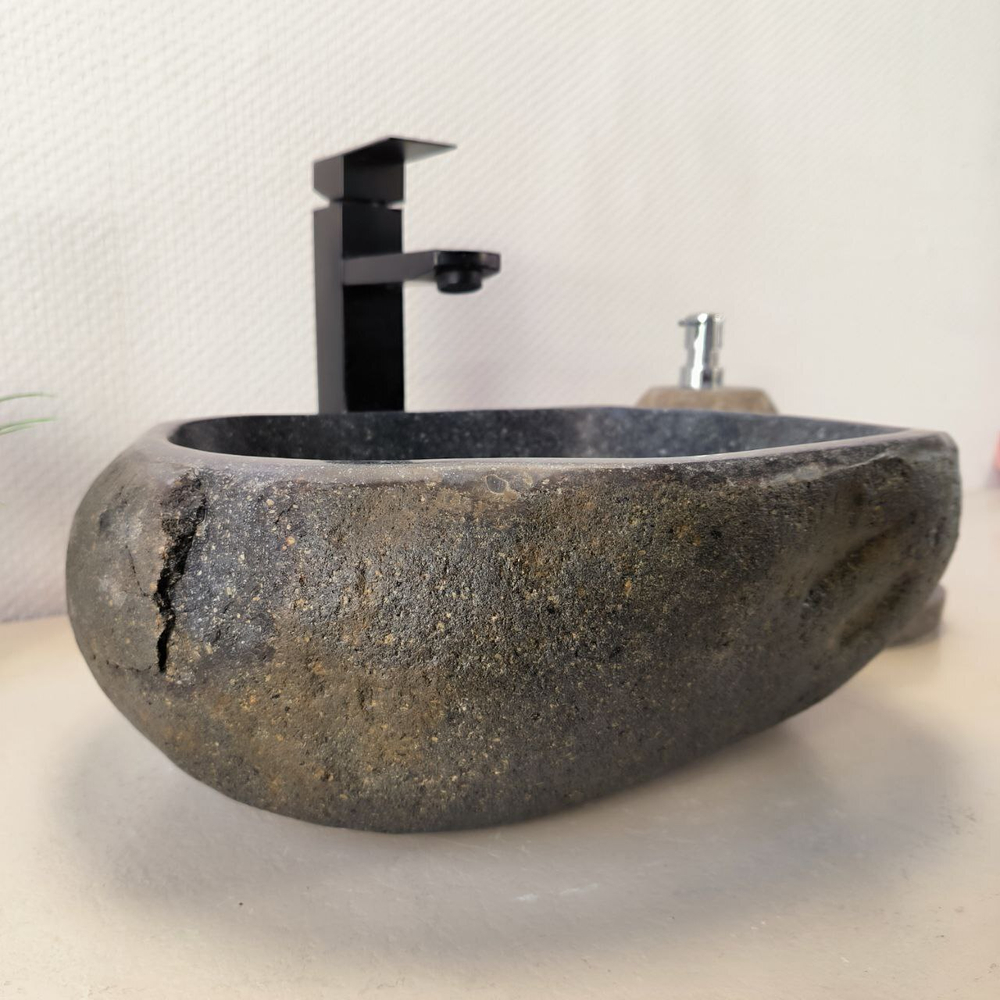 Раковина из речного камня RS-66022 39х32х15 из натурального камня