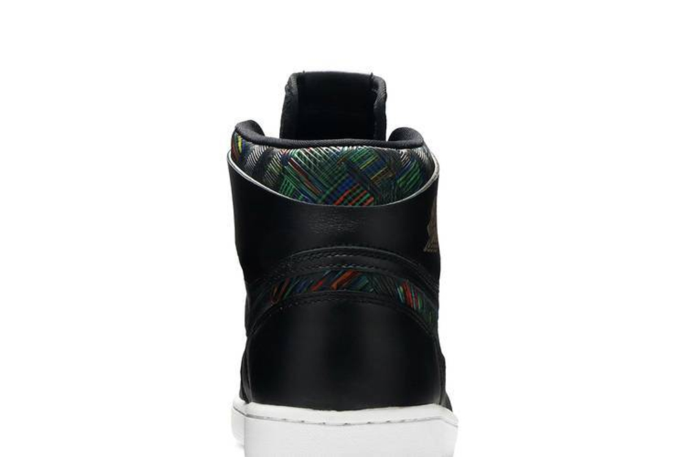 Кроссовки Jordan Air Jordan 1 Retro Nouveau Bhm