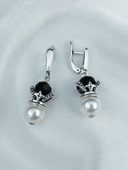 "Бастинда" серьги в серебряном покрытии из коллекции "Дракула" от Jenavi с английским замком