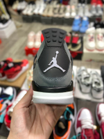 Air Jordan 4 «Infrared»