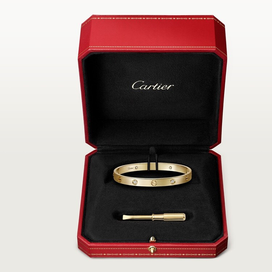Браслет Cartier LOVE, classic model, 4 бриллианта в желтом золоте