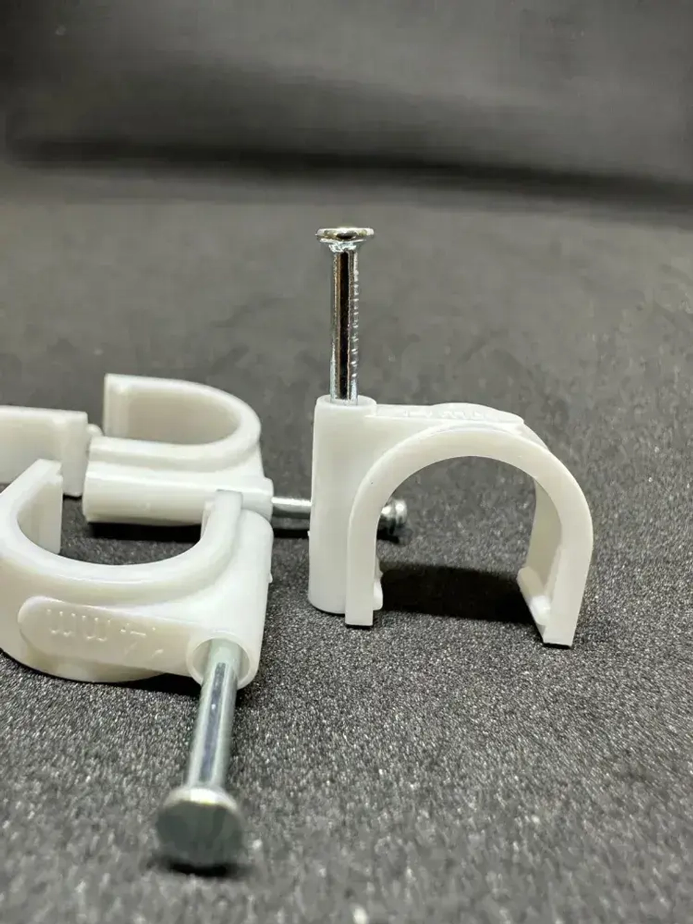 Скобы пластиковая с гвоздем СПК 10 Электро