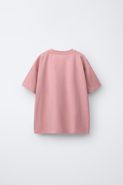 ZARA КОМПЛЕКТ ИЗ ФУТБОЛКИ И ШОРТОВ С НАДПИСЬЮ, ЛИНЯЛЫЙ РОЗОВЫЙ