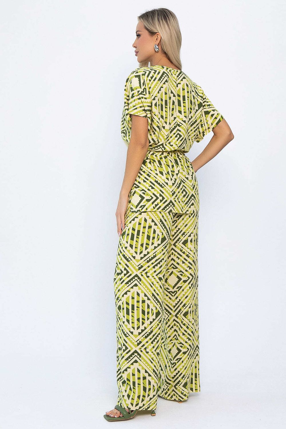 Костюм Аксиома успеха (зеленый) К13832-5М LT Collection