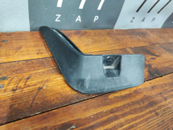 Брызговик задний левый Hyundai Solaris 1 (RB) 14-17 Б/У Оригинал 868414L700