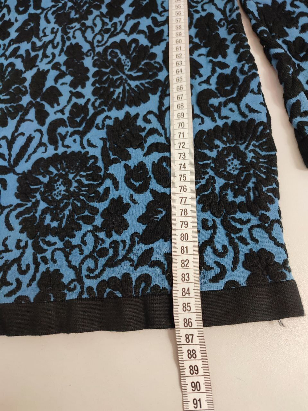 Платье Forever 21 плотное 46 размер