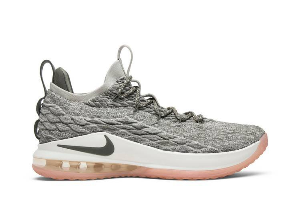 Lebron 15 fit discount
