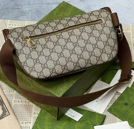 Поясная сумка Gucci Gg