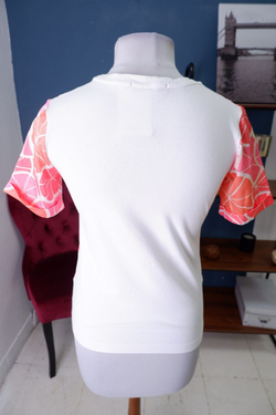 Футболка Fashion.Love.Story яркая 42 размер