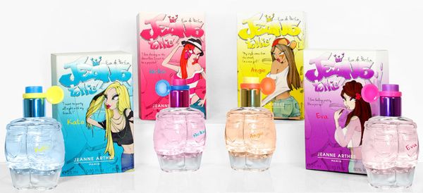 Jeanne Arthes Nickie