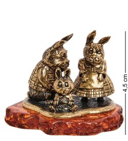 Народные промыслы AM-2721 Фигурка «Заячья семья» (латунь, янтарь)