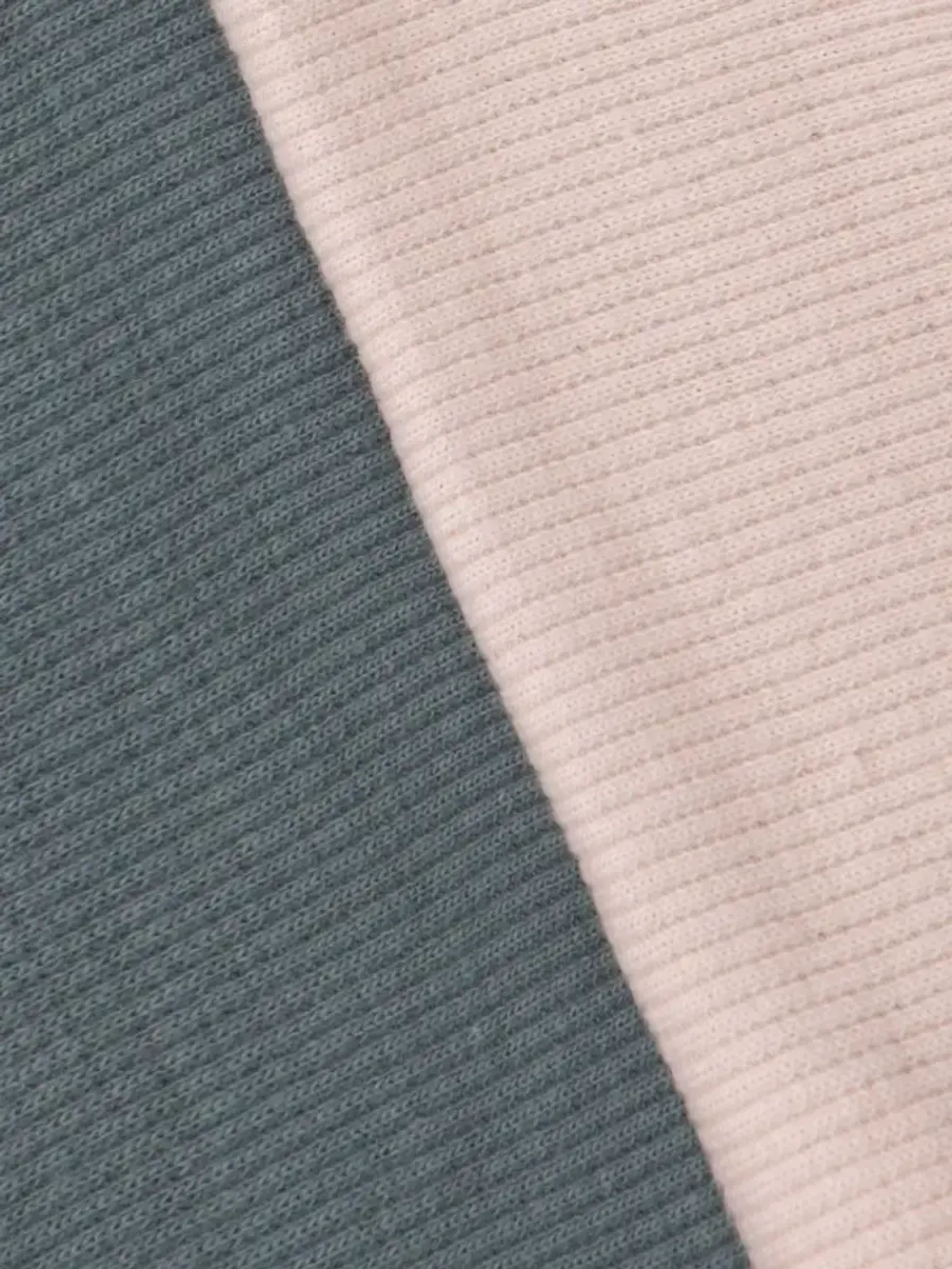 Шапка детская осенняя, с ушками