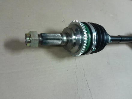 Привод колеса пер Левый в сборе FD612560XDL2