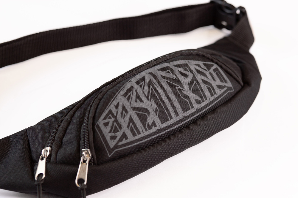 Сумка поясная Варгградъ чёрная "Подорожник"