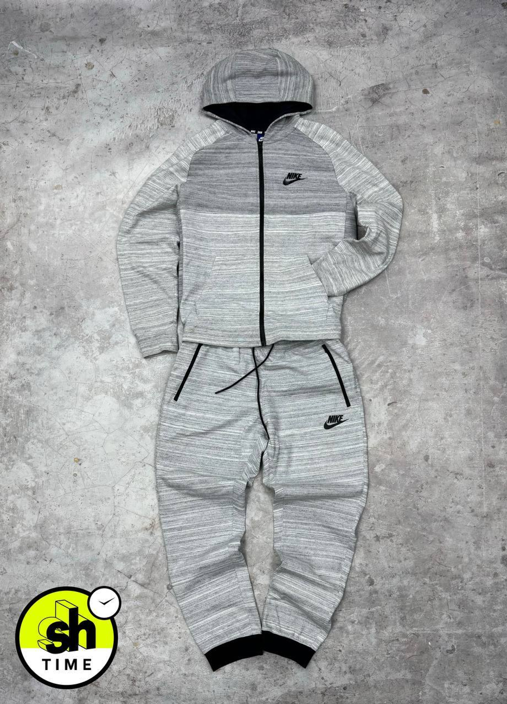 Костюм Nike Grey