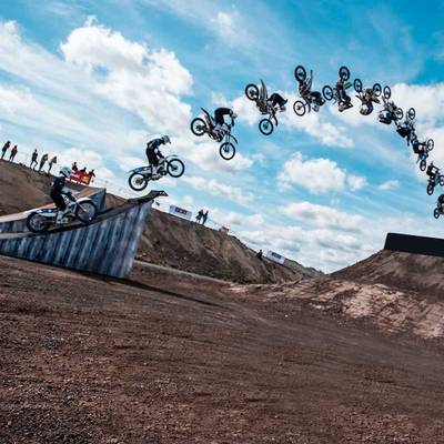 Надувная подушка «RideSlop» для байк-трюков и прыжков, 9×4×1,5 м