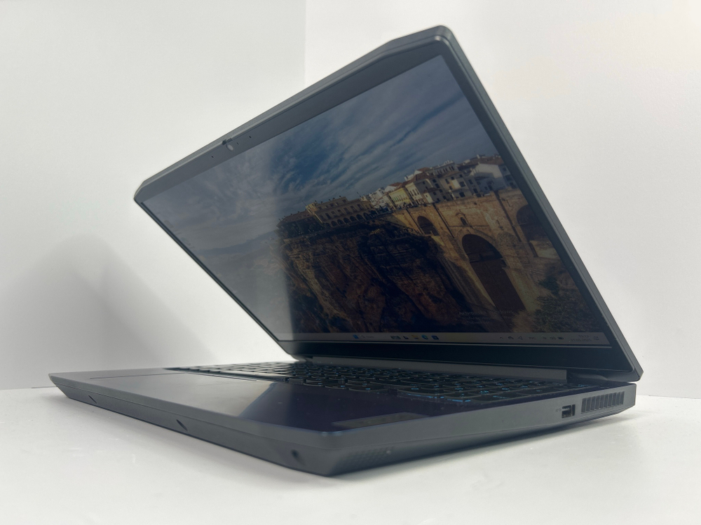 Ноутбук Lenovo IdeaPad Gaming 3 15IMH05 (81Y40099RK) 15.6"/Intel Core i5-10300H/RAM 8GB/SSD 512 GB/nVidia GeForce GTX 1650 Ti 4 Гб/IPS /1920x1080/DOS/Подсветка кл-ры: LED/синий. Состояние: B1