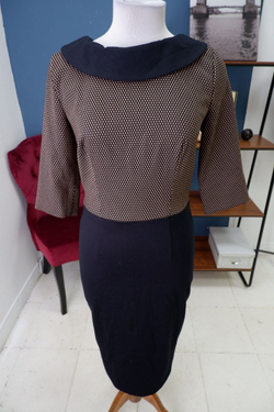 Платье Magda стильное 46 размер, новое