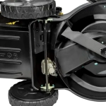 Бензиновая газонокосилка CHAMPION LM5344: 6 л.с., нож 53 см, LM5344