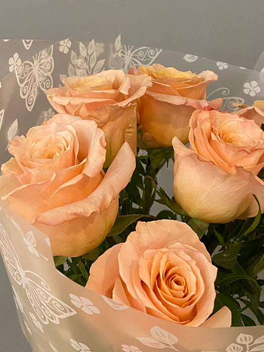 Букет "Персиковая нежность"