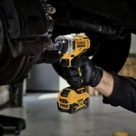 DeWalt DCF901P1 импульсный гайковерт (1 x 5 Ач, ЗУ)