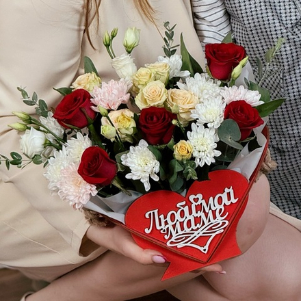 Композиция в ящике Маме