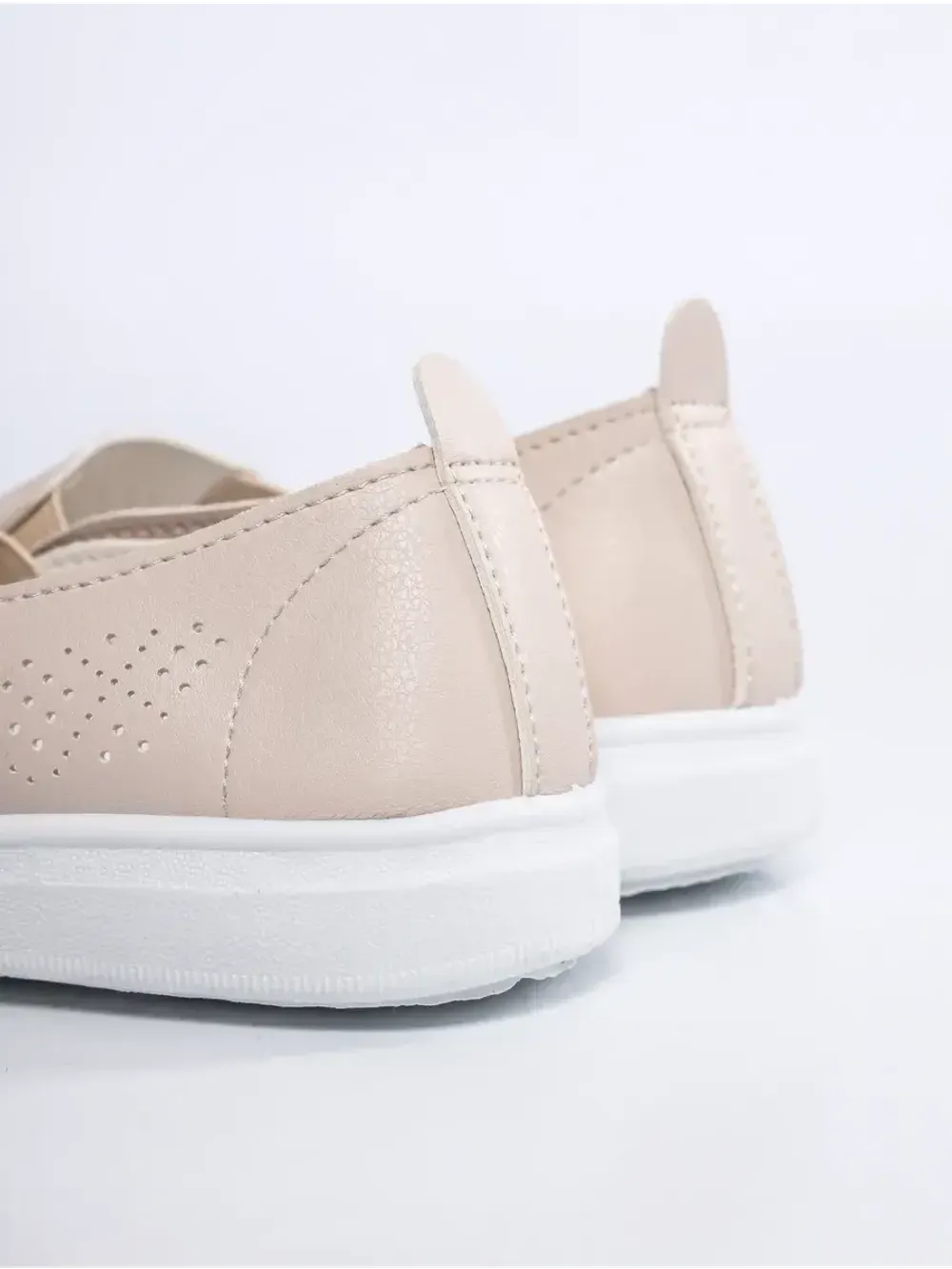 Мокасины летние с перфорацией