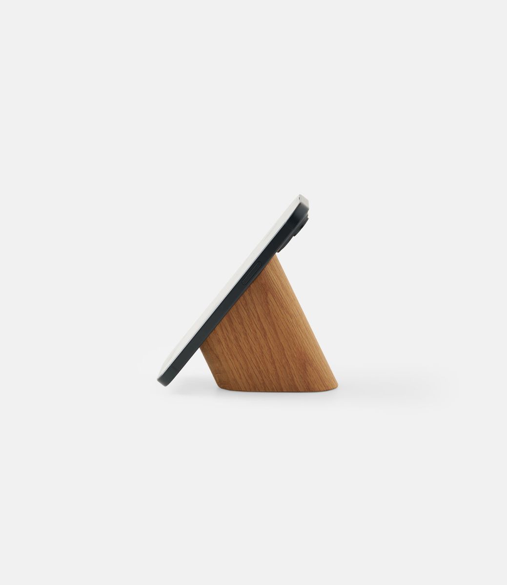Woodendot Risco Oak — подставка для смартфона