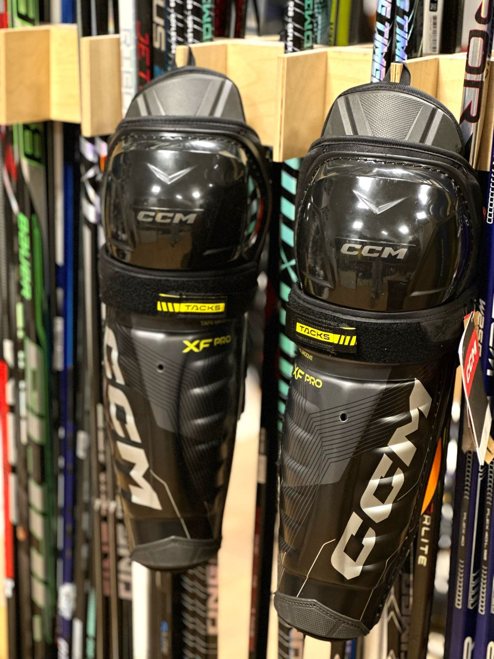 CCM tacks XF PRO SR 14"