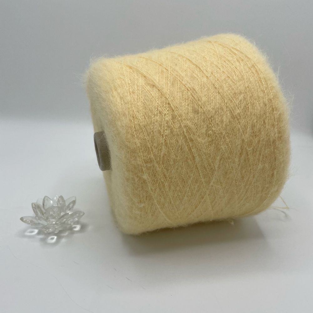 Manifattura LANE PUCCI 30% вспушеная альпака 30% полиамид 40% полиакрил