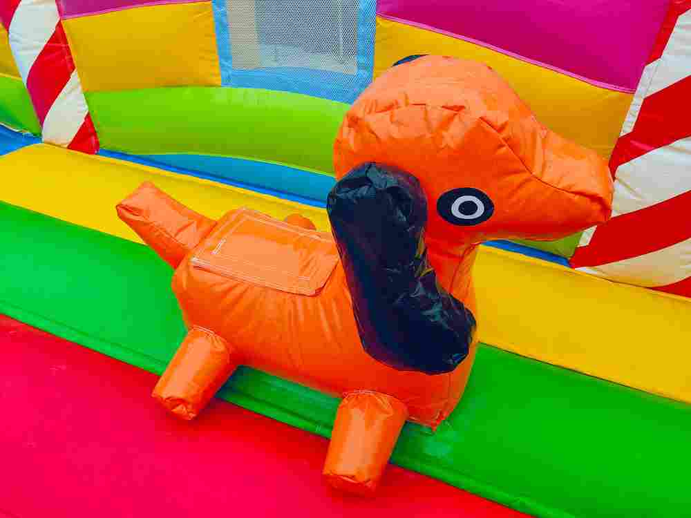 Коммерческий надувной батут «Парк развлечений», 14*6*7 м.