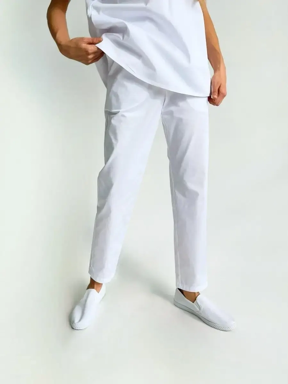 Брюки медицинские белые стрейч на резинке
