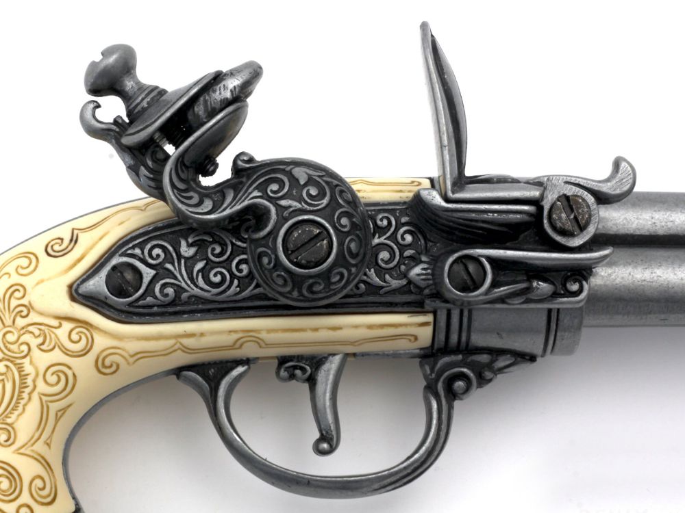 Denix Пистоль итальянский 3-х ствольный флинтлок, 1680 год, хром