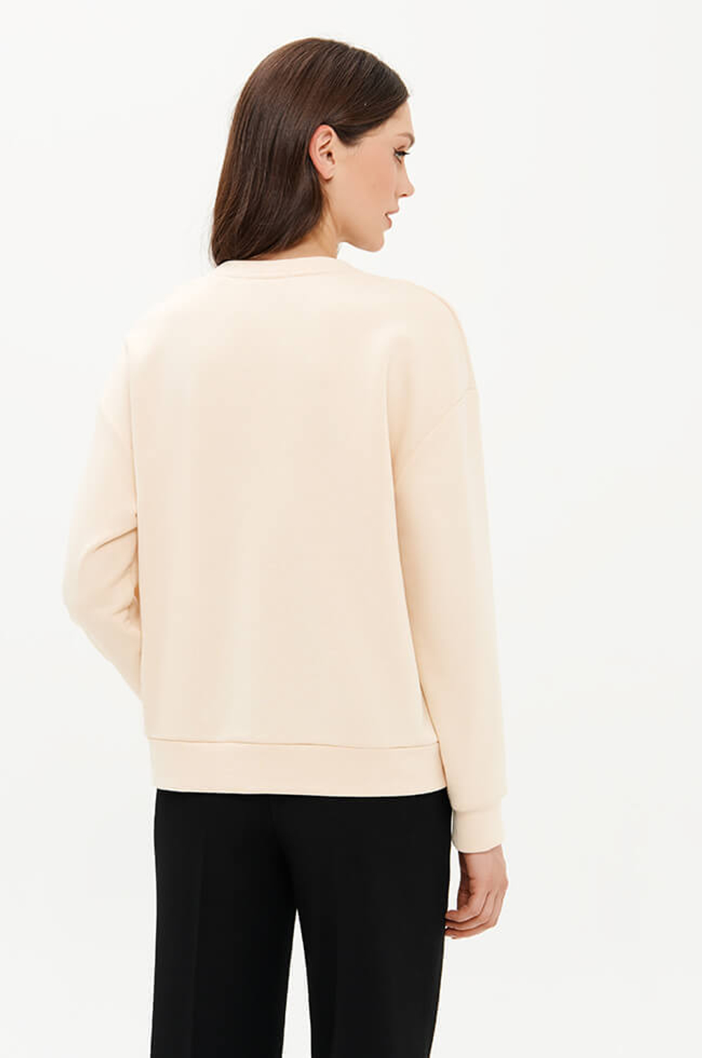 23439 Свитшот женский (бежевый)