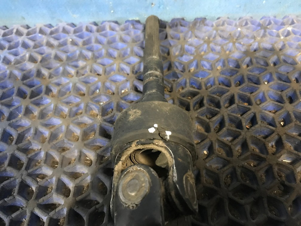 Карданчик рулевой TOYOTA CARINA 1994