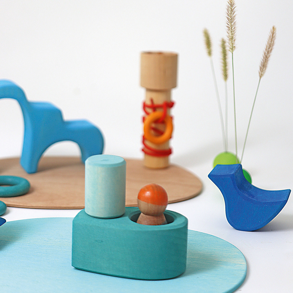 Деревянный сюжетный игровой набор "У воды"