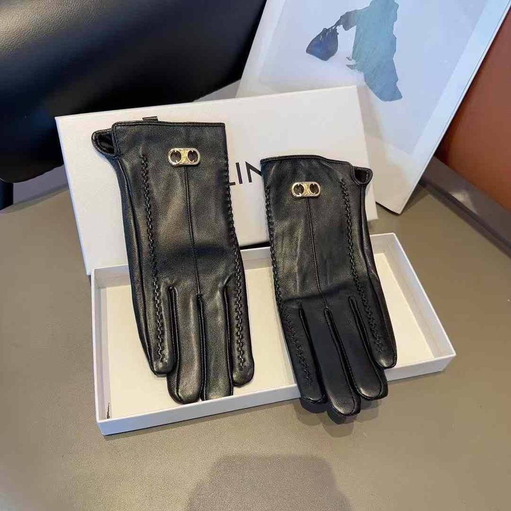Перчатки Celine