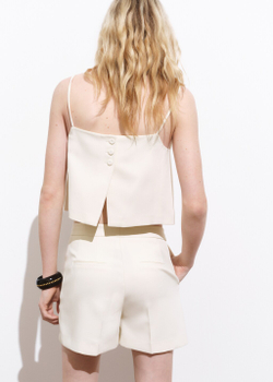 Прямые шорты с посадкой на талии