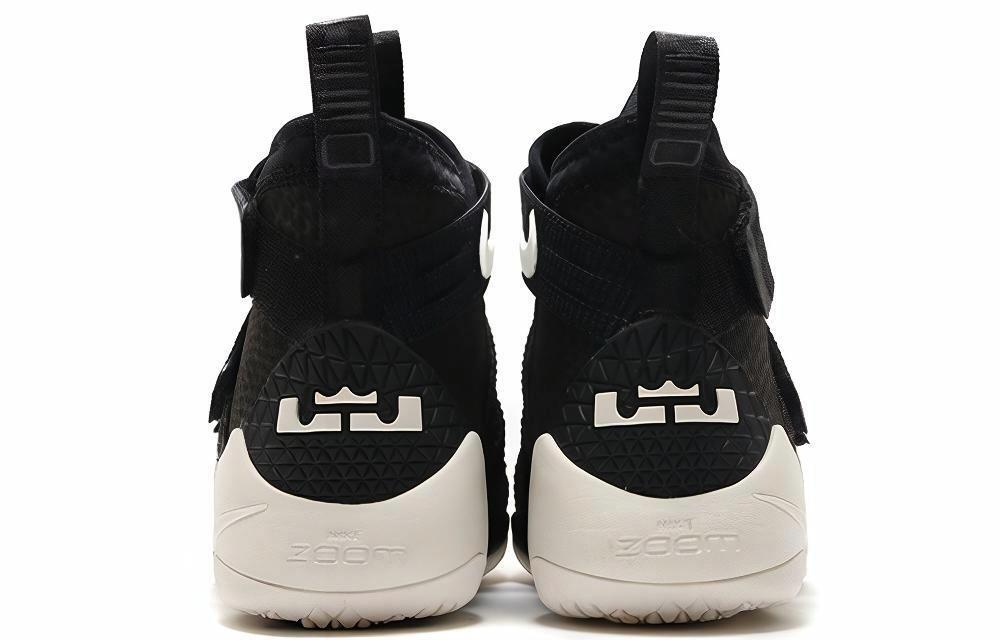 Кроссовки Nike Zoom Soldier 11 Xi Sfg 11