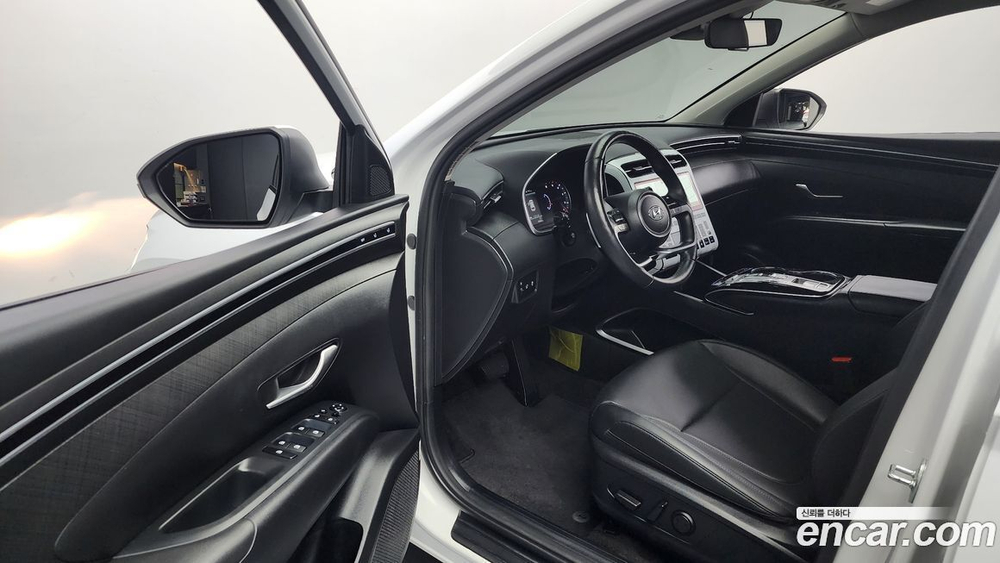 Hyundai Tucson (NX4) Дизель 2.0 2WD (04.2022)