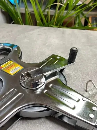 Измерительная рулетка геодезическая 50м металлическая