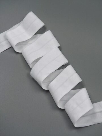 Бейка эластичная теплая белая матовая 32 мм