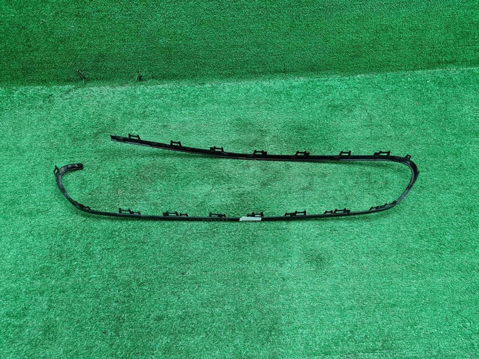 Накладка решетки радиатора Mercedes E w213 (20-23)