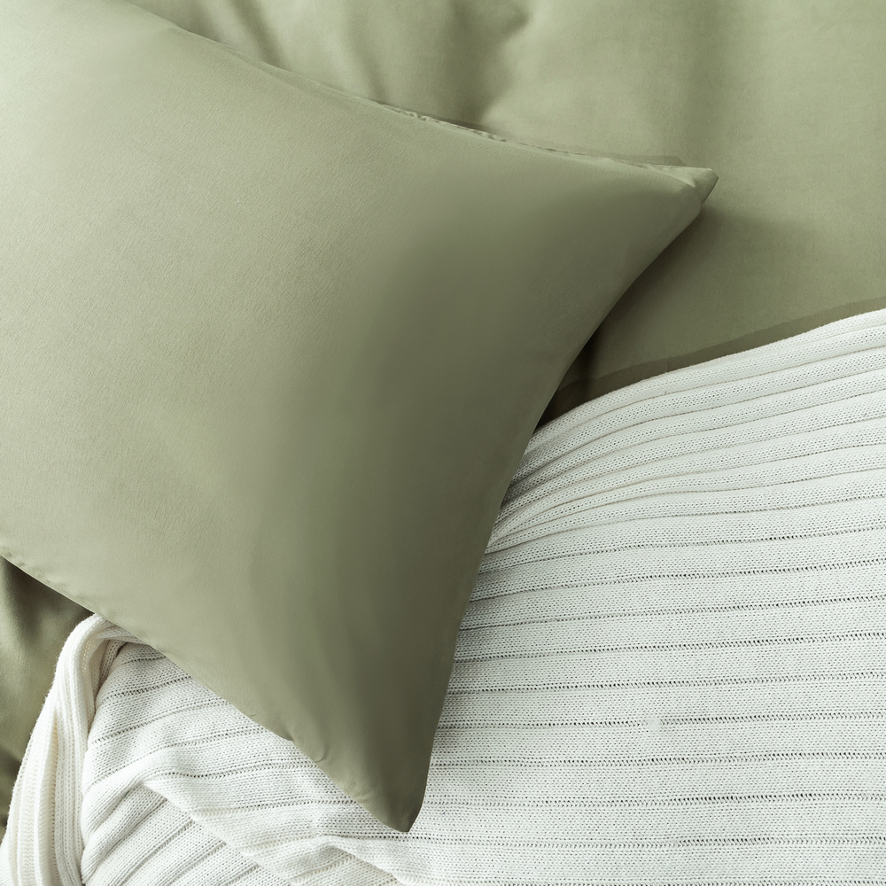 КПБ Однотонный Сатин CS048, 2 спальный, наволочки 70-70 2 шт