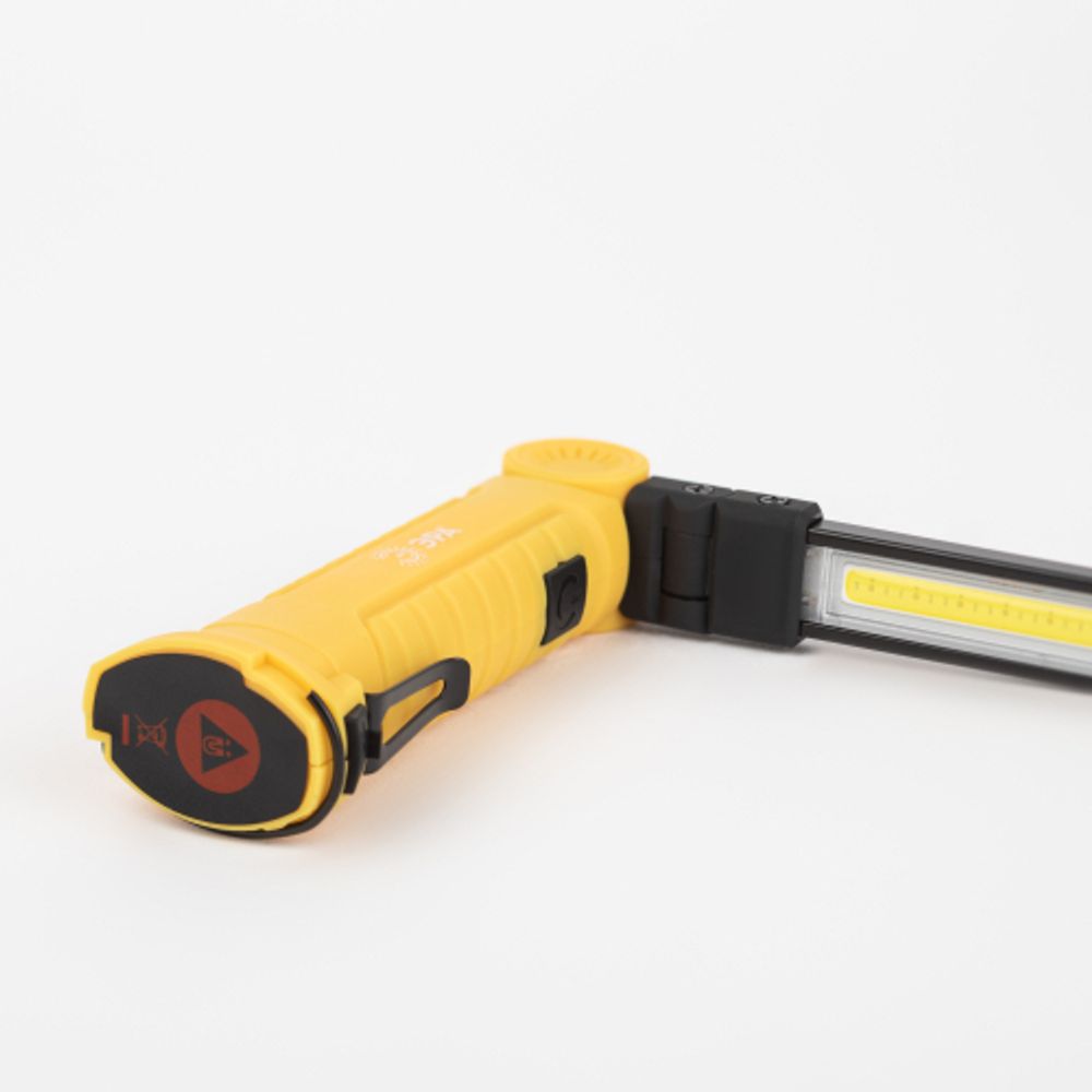 Светодиодный фонарь ЭРА Рабочие Практик AA-901 многофункциональный СОВ+LED 3Вт магнит, крючок, клипса