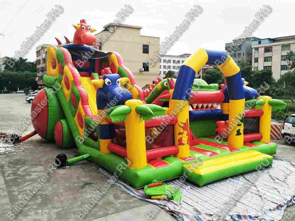 Большая надувная горка "Три дракона" 11*8*8 м