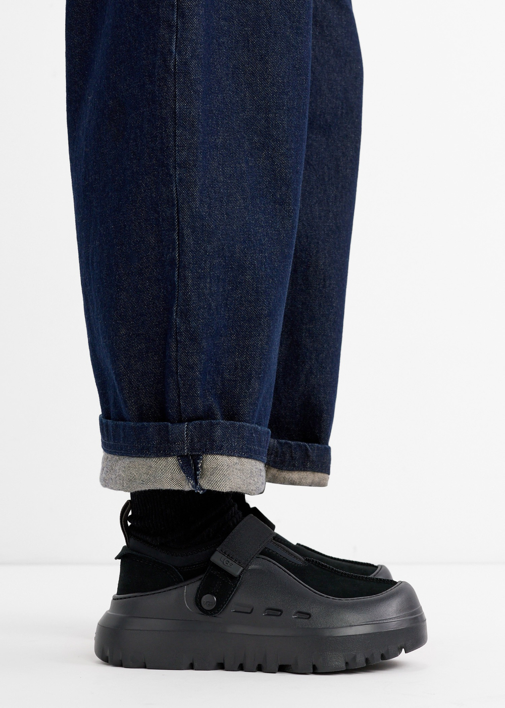 Ботинки унисекс UGG Peakmod Lowcut