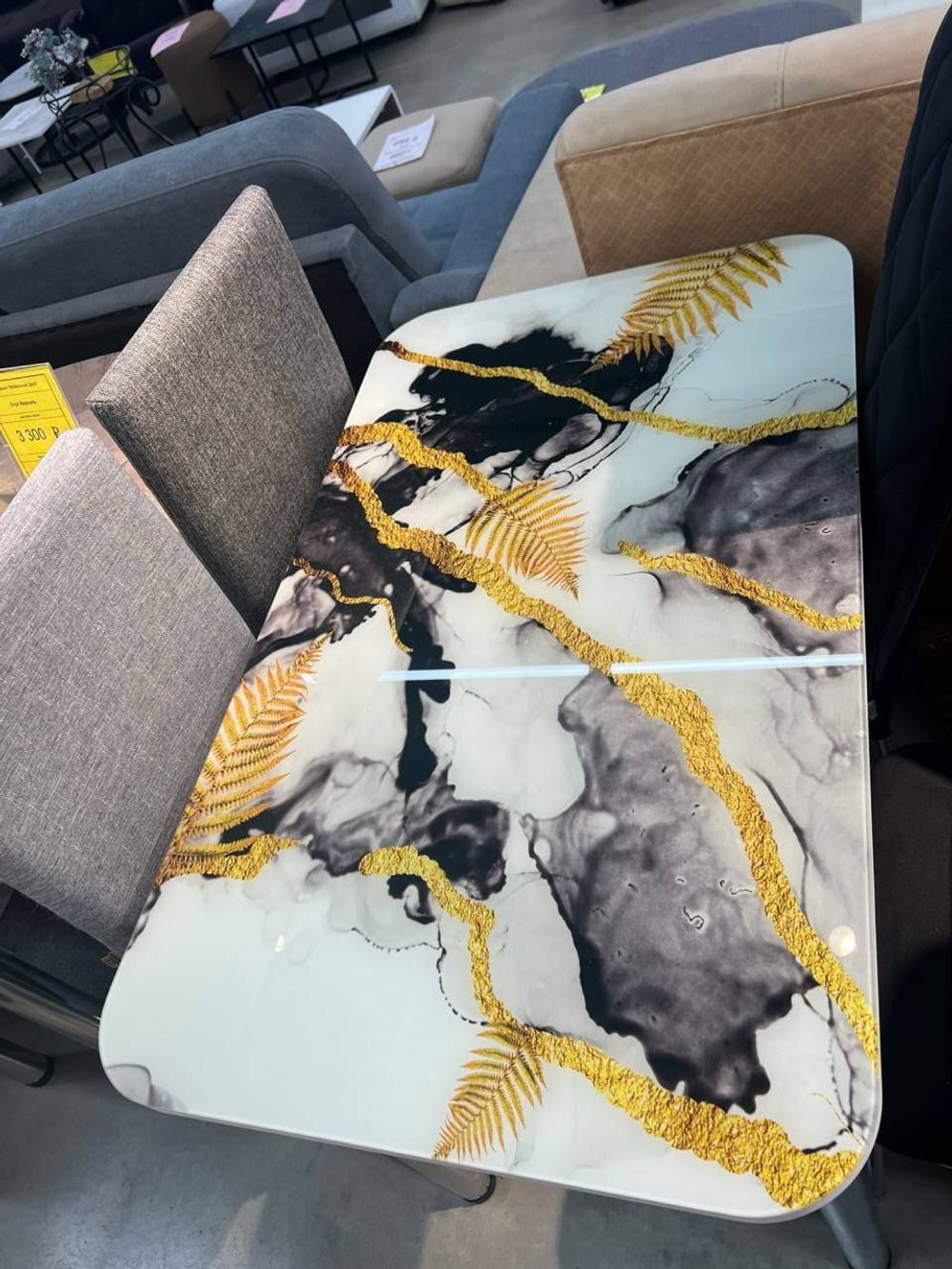 Стол стеклянный с фотопечатью (подстолье прямое нераздвижное белое )